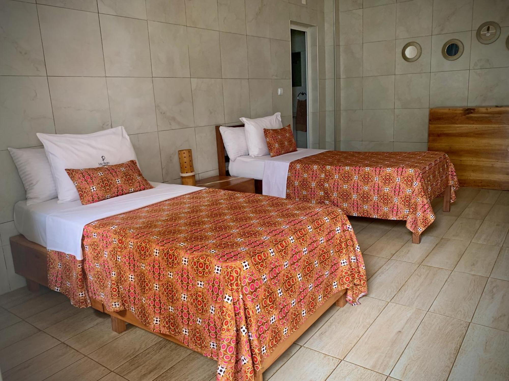 Sao Pedro Guesthouse Sao Tome Zewnętrze zdjęcie